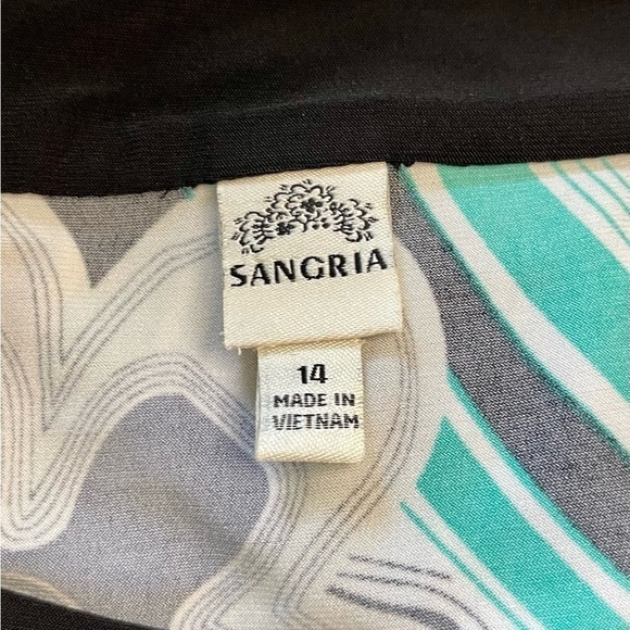 SANGRIA, SHIFT DRESS. BRIGHTLY COLORED PRINT WITH BLACK BANDED NECKLINE. SIZE 14 - Picture 6 of 7